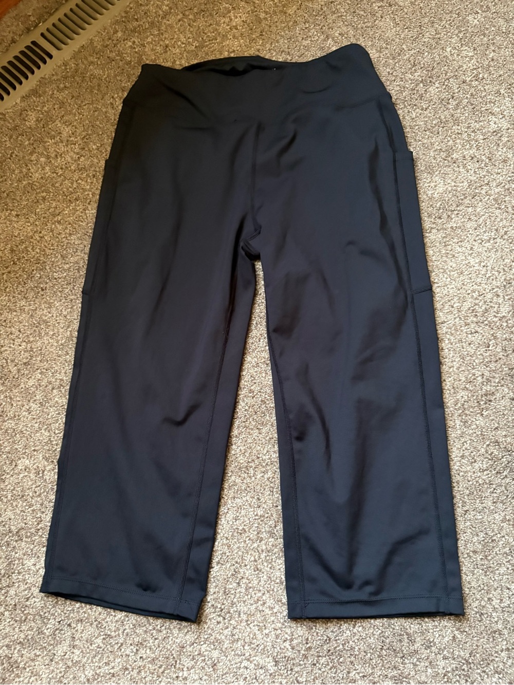 Black Women’s Active Capris Pants